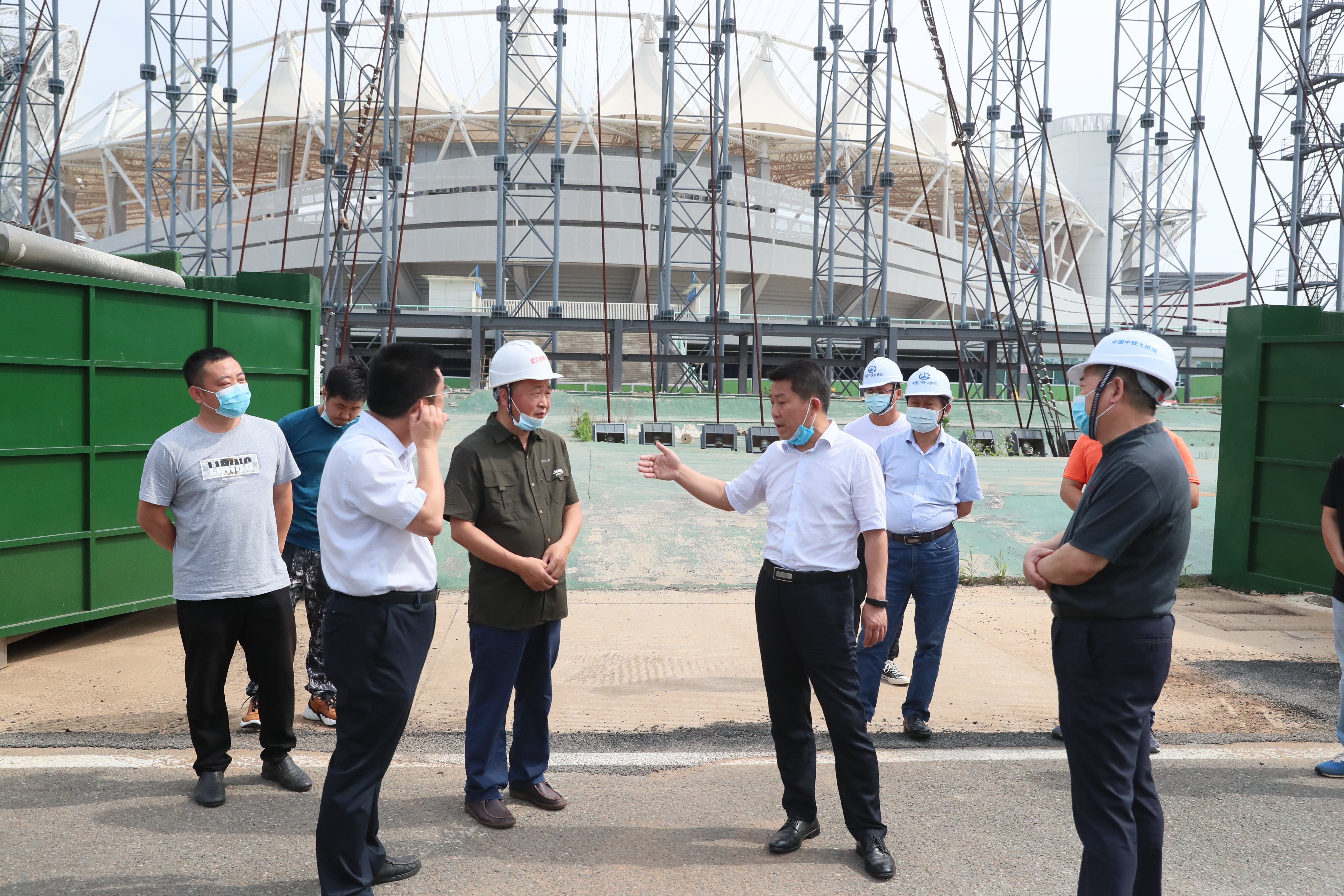 吳志鋒檢查軍運會場館續建恢復及開閉幕式臨建拆除等項目進展情況(圖4) 吳志鋒檢查軍運會場館續建恢復及開閉幕式臨建拆除等項目進展情況(圖4)
